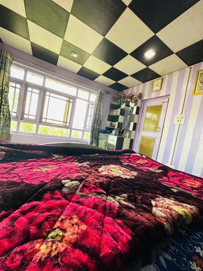 Sheen Homestay Gulmarg Ngoại thất bức ảnh