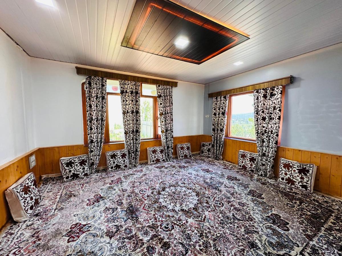 Sheen Homestay Gulmarg Ngoại thất bức ảnh