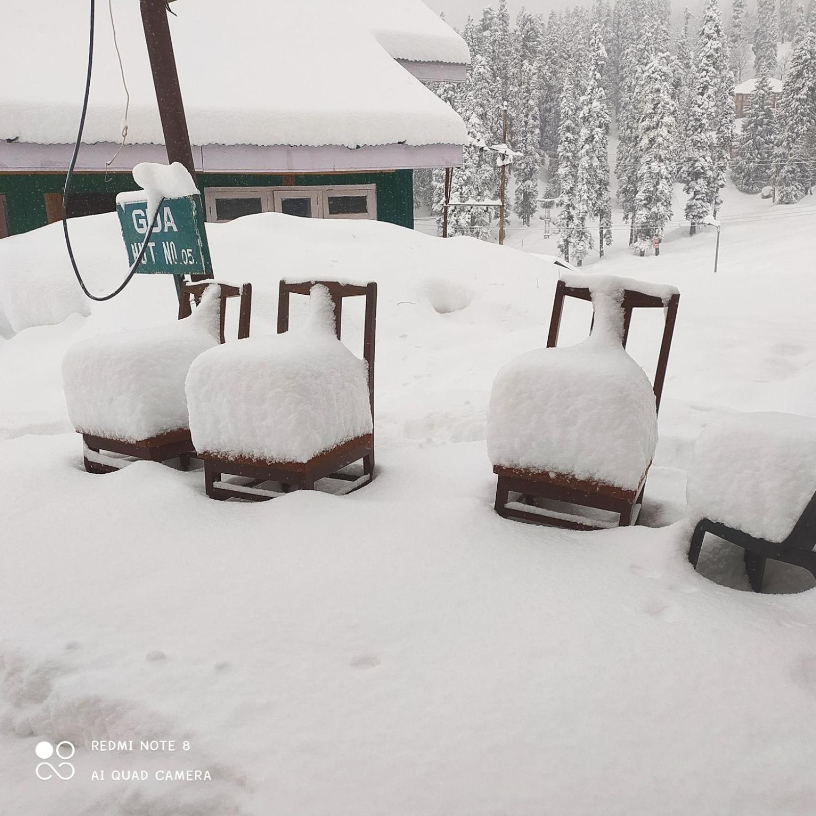 Sheen Homestay Gulmarg Ngoại thất bức ảnh