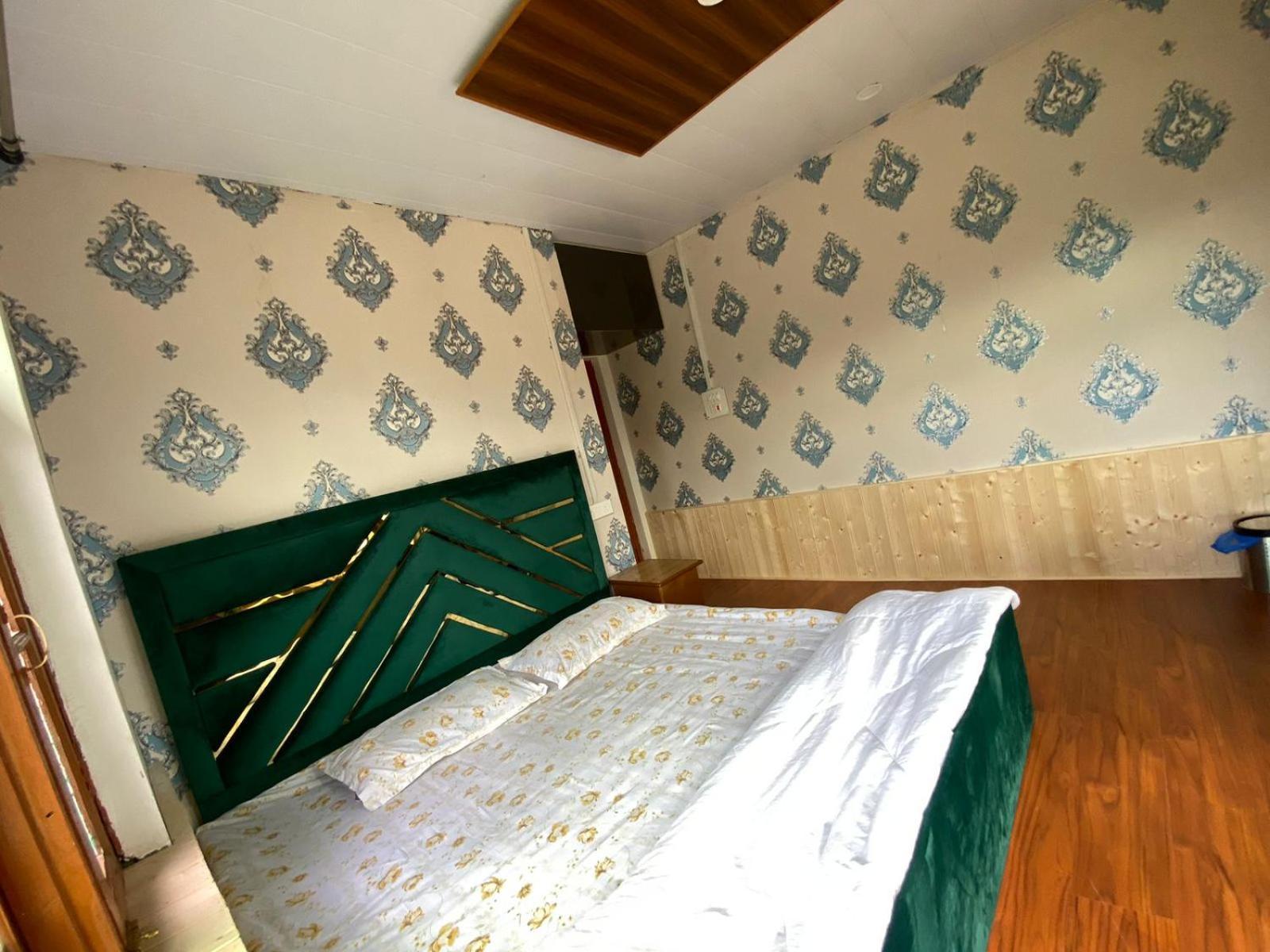 Sheen Homestay Gulmarg Ngoại thất bức ảnh