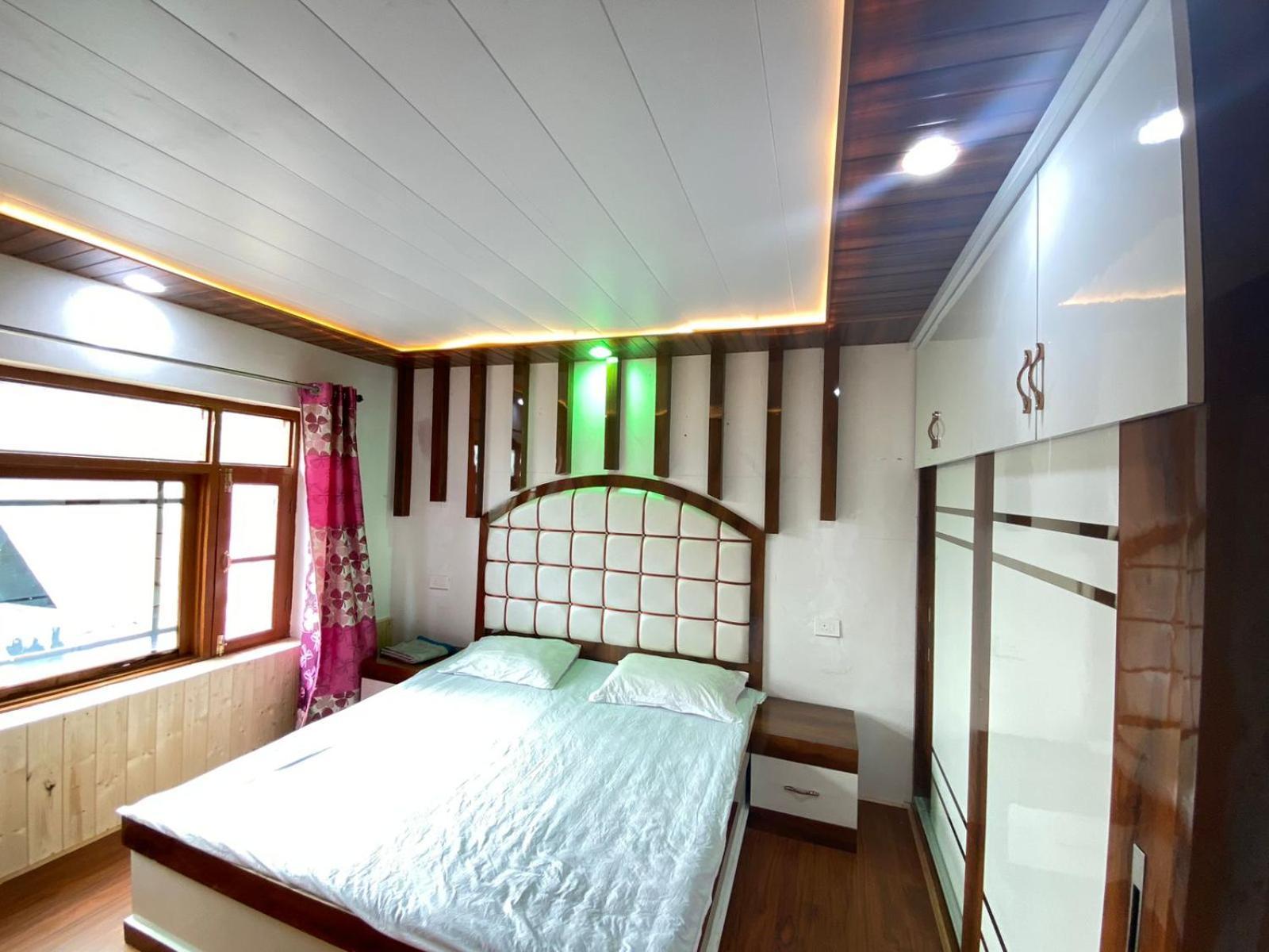 Sheen Homestay Gulmarg Ngoại thất bức ảnh